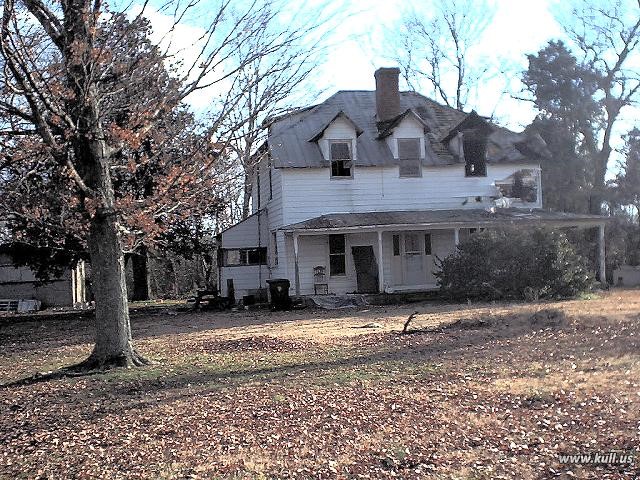 Front (north side) of home of Julius and America Kull.