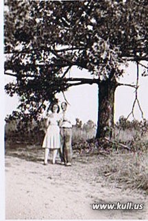 Lavetta and Lloyd Kull