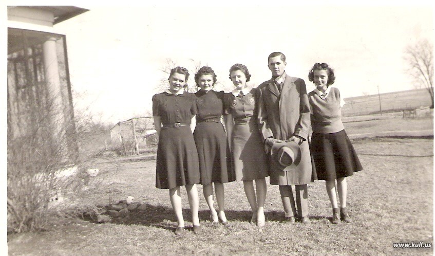 Children of Clarence and Frances Powelson